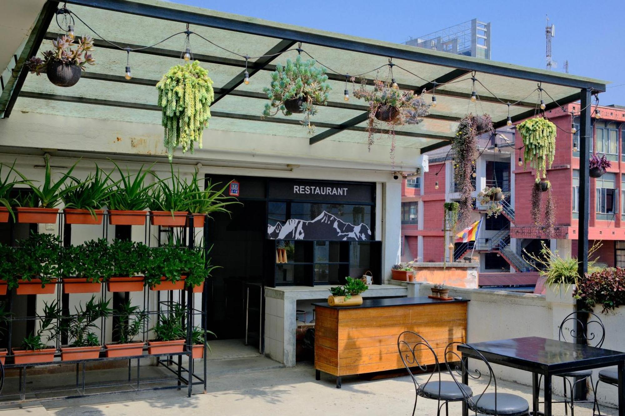 Yakety Yak Hostel Kathmandu Ngoại thất bức ảnh