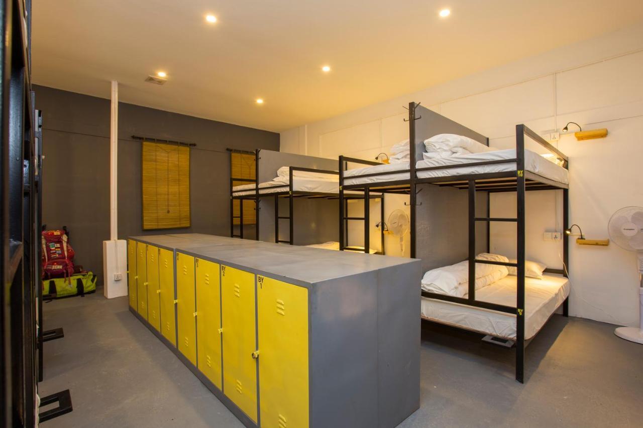 Yakety Yak Hostel Kathmandu Ngoại thất bức ảnh